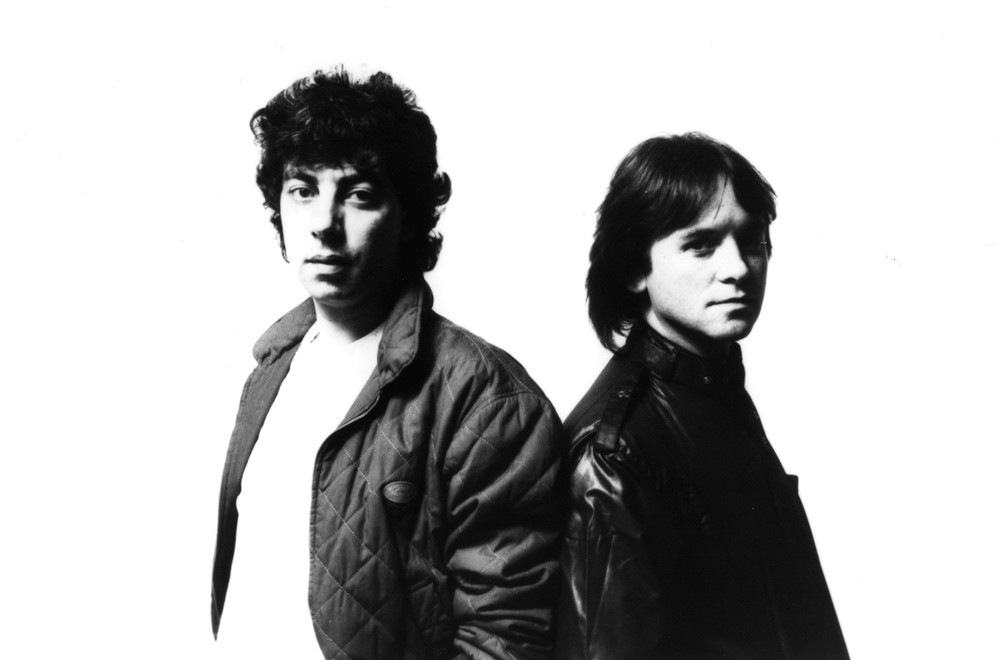 https://shoutcastwidgets.com/Accounts/grooves/Images/grooves.JPG
