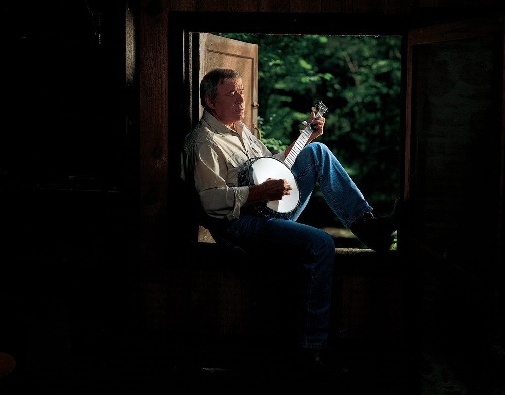 TOM-T-HALL