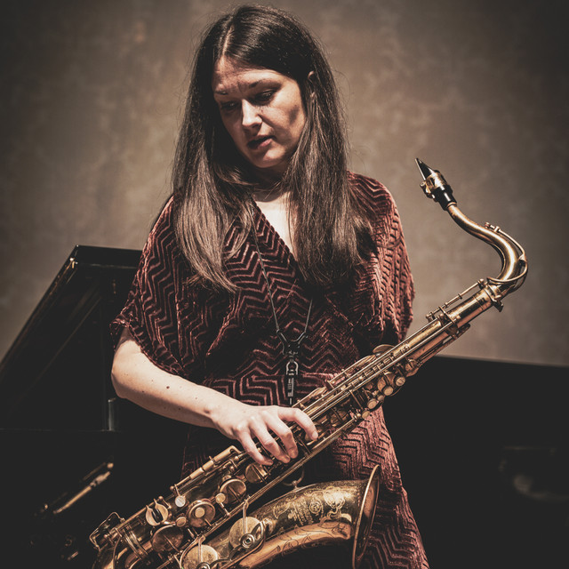 https://shoutcastwidgets.com/Accounts/jazzlondonradio/Images/jazzlondonradio.JPG